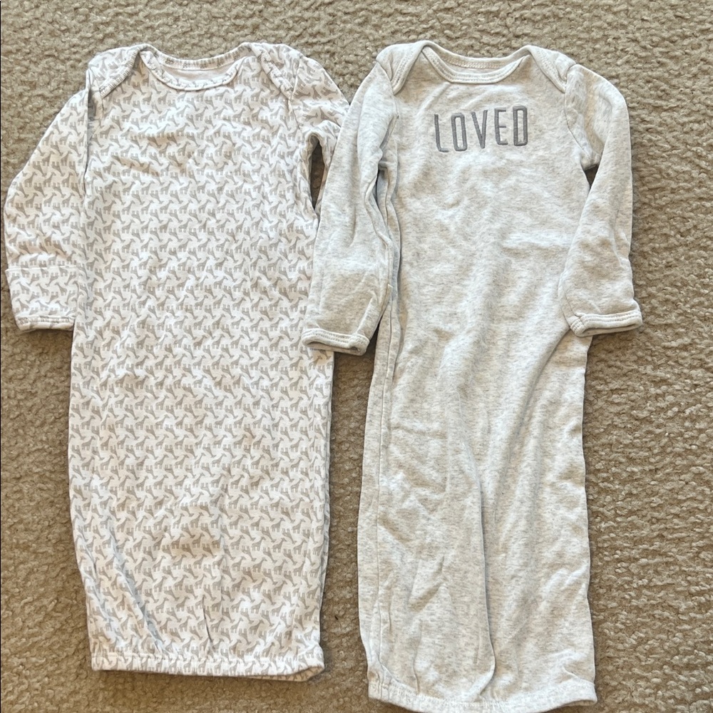 Carters 0-3 months night gowns